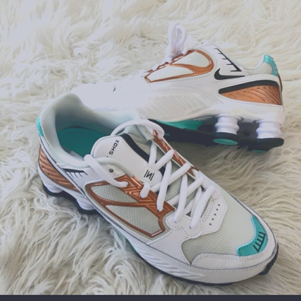 Nike Shox Enigma